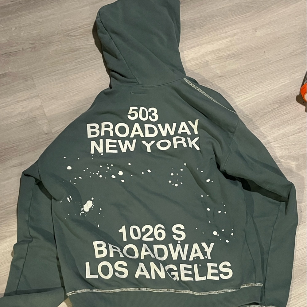 paint splatter distressed hoodie, Green size small fits perfect super comfy